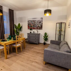 Gesamte Fuer 4 Personen 3 Apartament